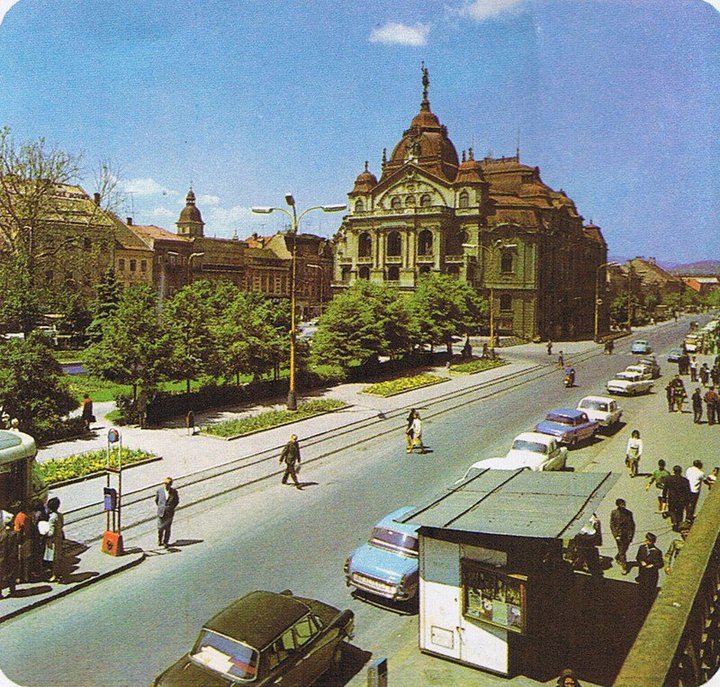 Hlavná, keď tam ešte chodili električky a premávali autá